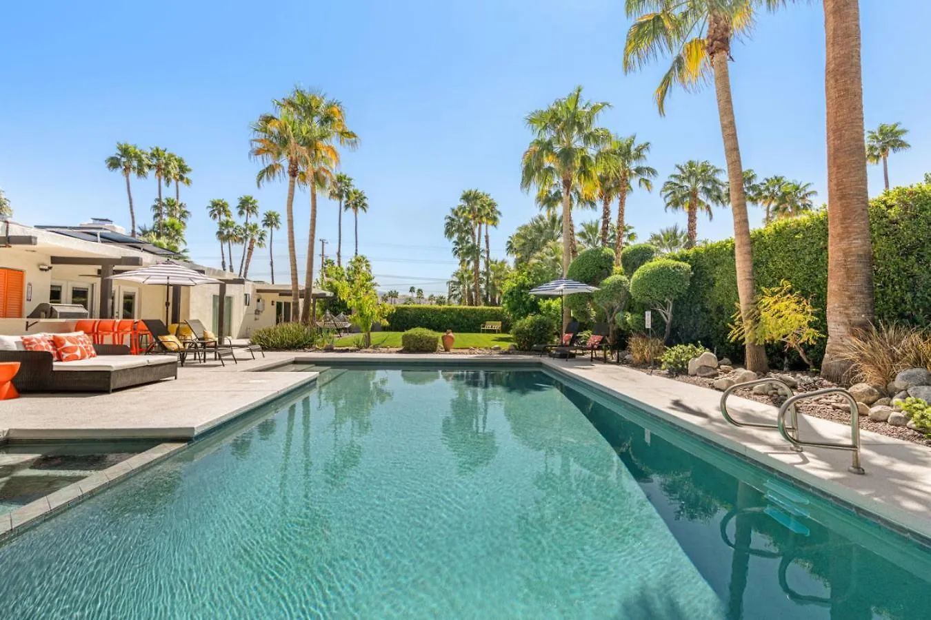 Oasis Del Sol By Rather Be Properties Palm Springs USA